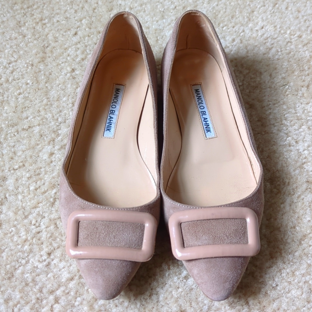 Women's Manolo Blahnik Maysale Suede Buckle Ballerina Flats Beige size 36
